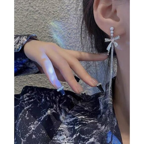 Fashion Metal Bowknot Long Tassel Drop Earrings - Picture 4 of 6